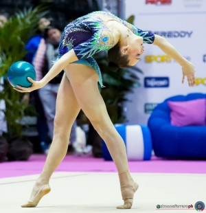 evoluzione danza angri d angelo sofia palla sfe04998 copia simone ferraro ph copia